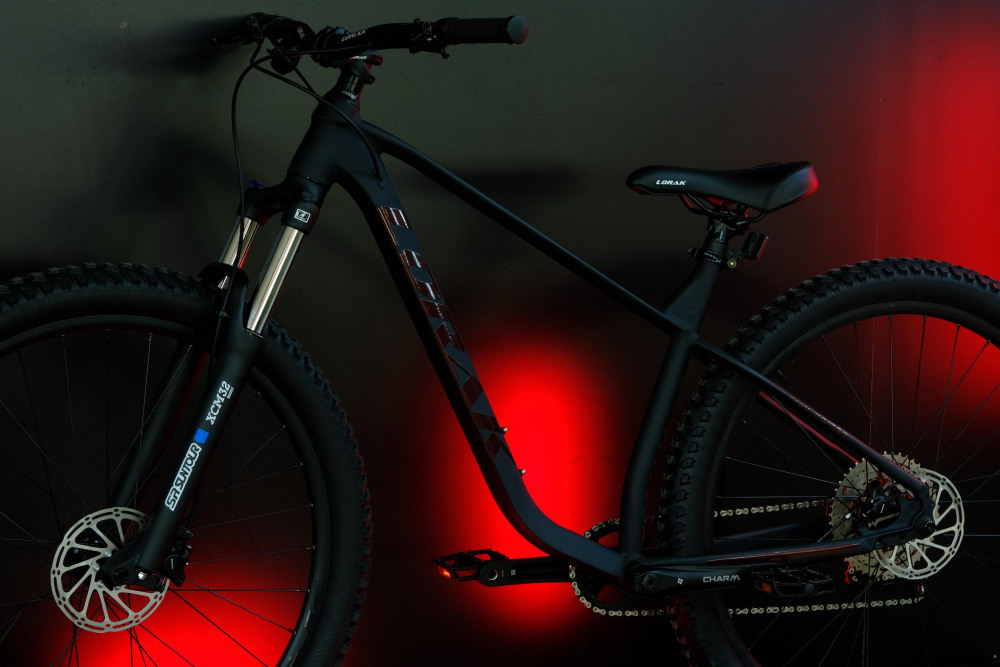 LORAK Trail 29-300 Чёрный 18р (на рост 163-179)